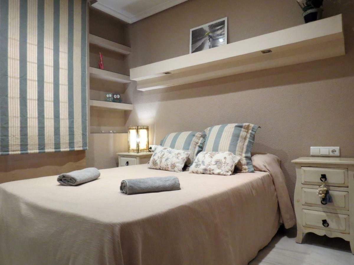 Apartamento Parque Plaza De Colon Apartment กอร์โดบา ภายนอก รูปภาพ