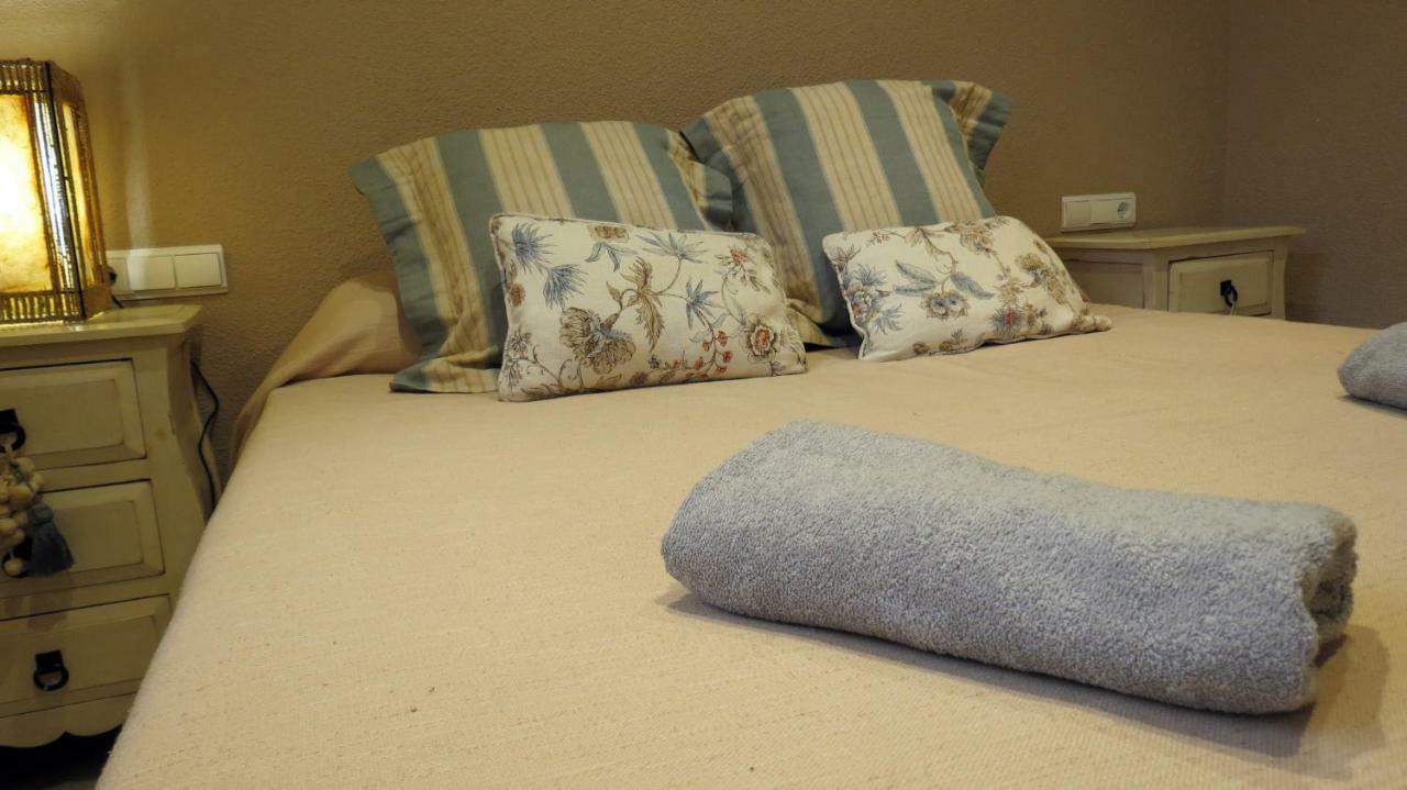 Apartamento Parque Plaza De Colon Apartment กอร์โดบา ภายนอก รูปภาพ