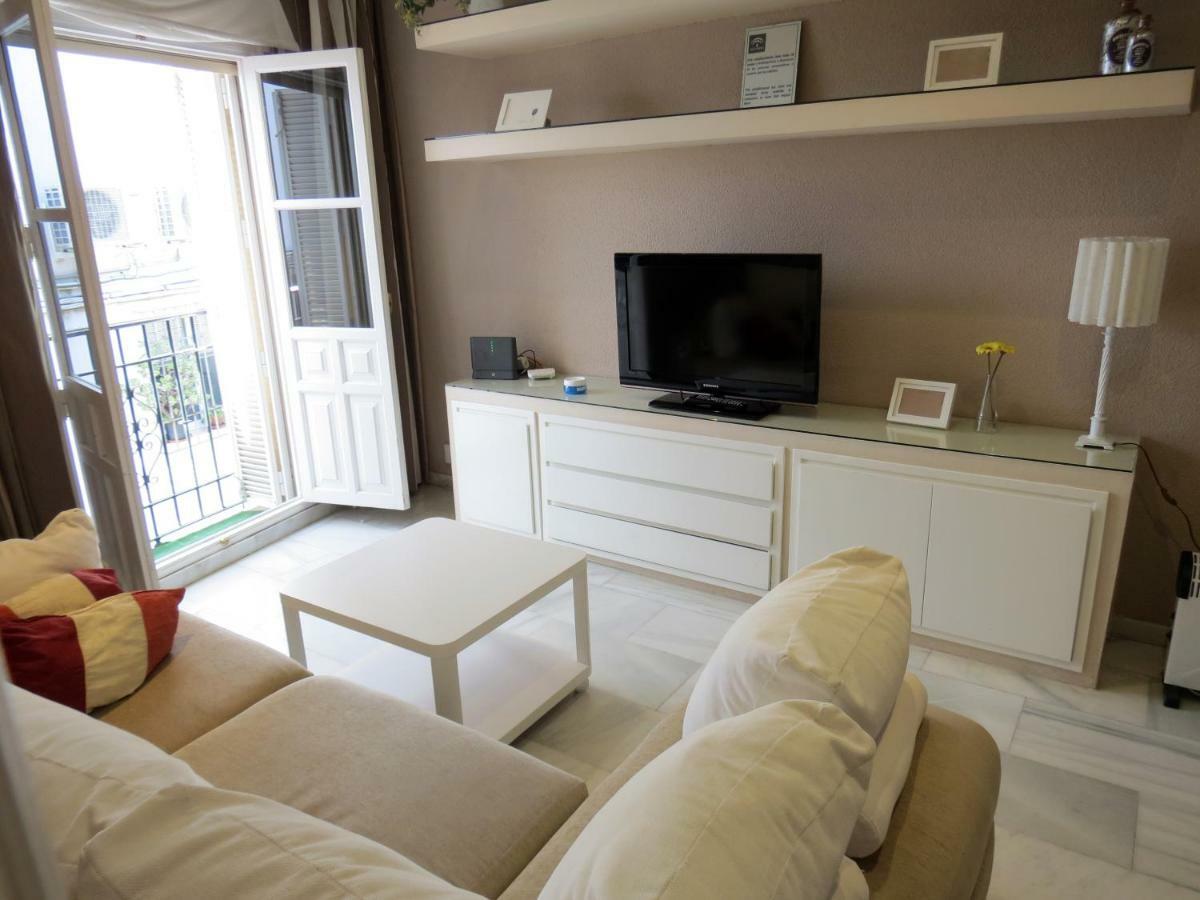 Apartamento Parque Plaza De Colon Apartment กอร์โดบา ภายนอก รูปภาพ