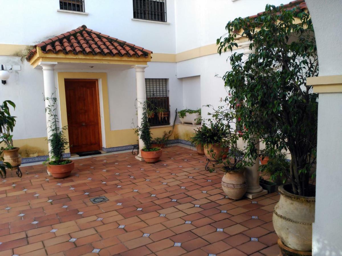 Apartamento Parque Plaza De Colon Apartment กอร์โดบา ภายนอก รูปภาพ